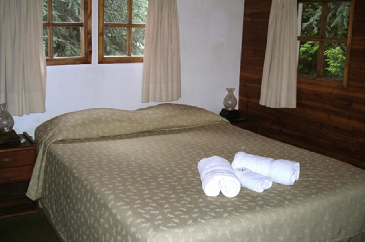 Cabanas Luz De Luna San Martin de los Andes Exterior photo