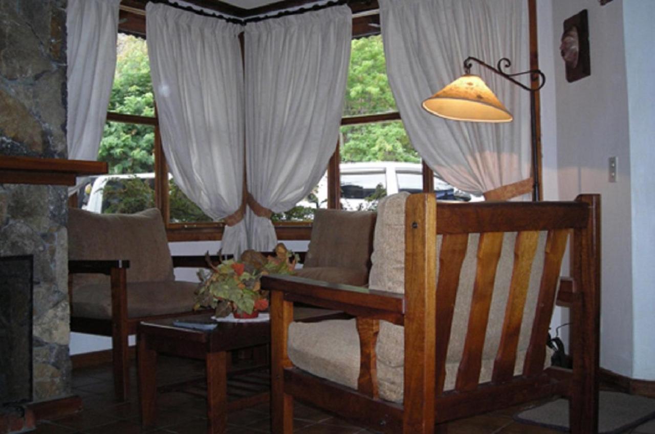 Cabanas Luz De Luna San Martin de los Andes Exterior photo